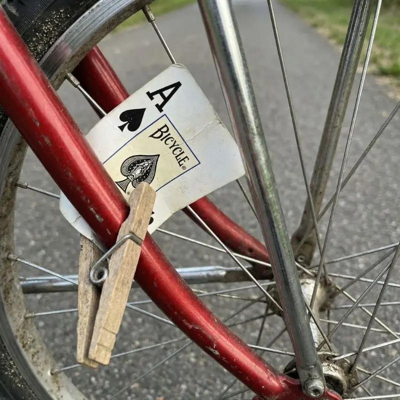 Husker du dengang vi satte motor på vores cyckler